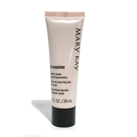 Mary Kay TimeWise Matte-Wear Liquid Foundation for Combination/Oily Skin - Picture 1 of 7